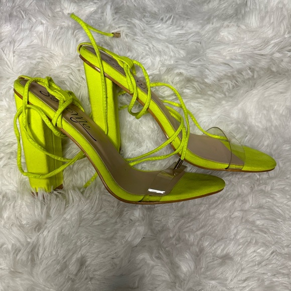 Size 11 Neon Yellow Sandals - Picture 5 of 5